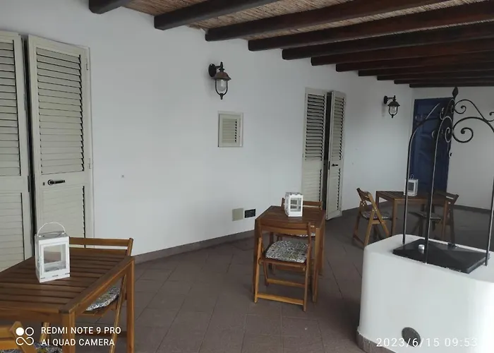 Rocche Rosse 度假居 *